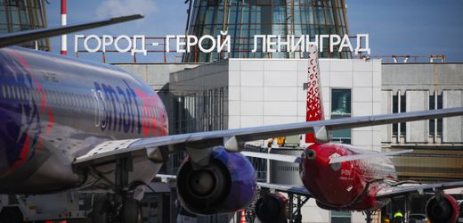Russland: Ukrainische Drohnen legen Flughafen in Sankt Petersburg lahm