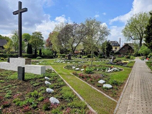 Am 1. Juli in Langenfeld: Neuer „Pfad der Erinnerung“ öffnet auf dem Friedhof Immigrath