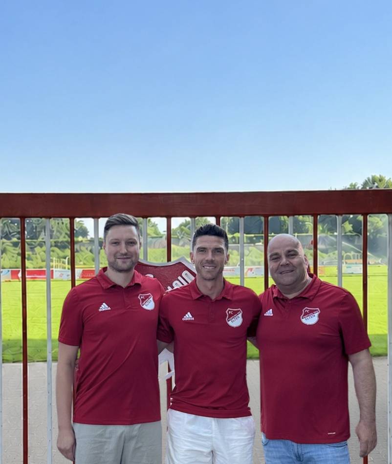 Der Fußballstar und die Heimat : Forza Fortuna! Robin Gosens ist wieder Mitglied in Elten