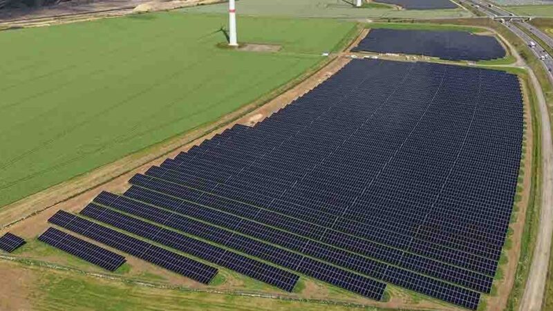 Großprojekt in Jüchen: RWE baut Solarpark an der A44n auf 100 Megawatt aus