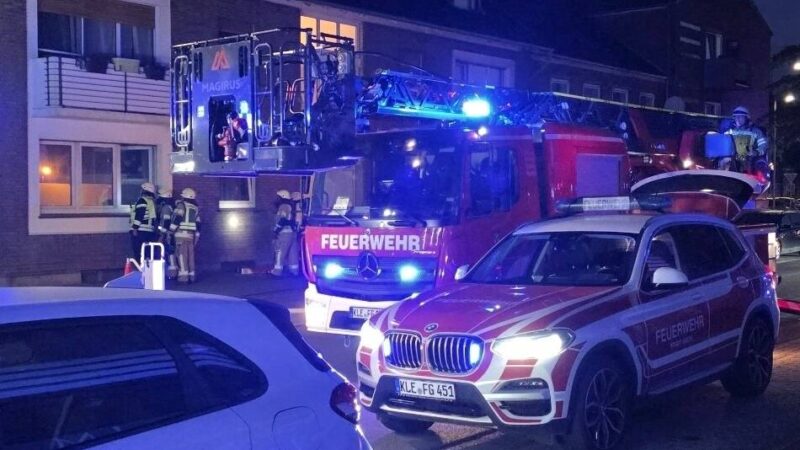 Am frühen Morgen: Verletzte nach Wohnungsbrand auf der Gocher Brückenstraße