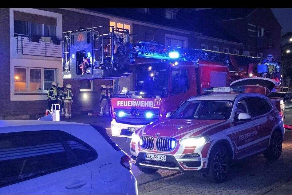 Am frühen Morgen: Verletzte nach Wohnungsbrand auf der Gocher Brückenstraße