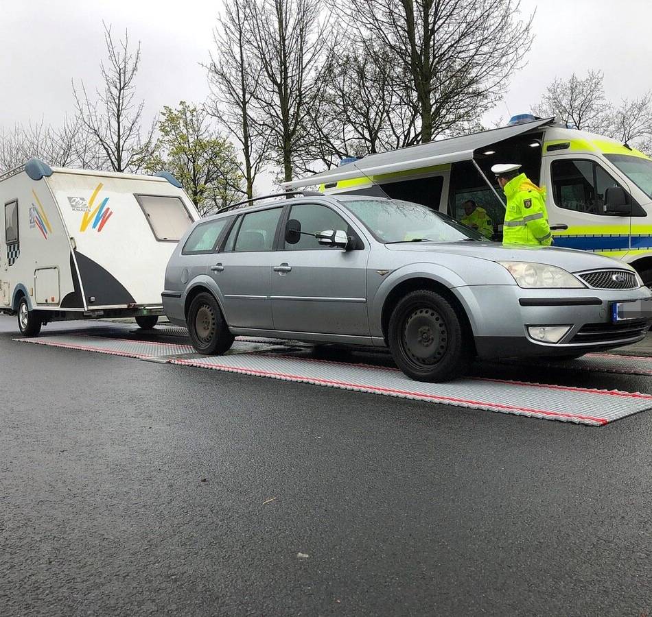 Aktion im Kreis Mettmann: Polizei schickt Camper auf die Waage