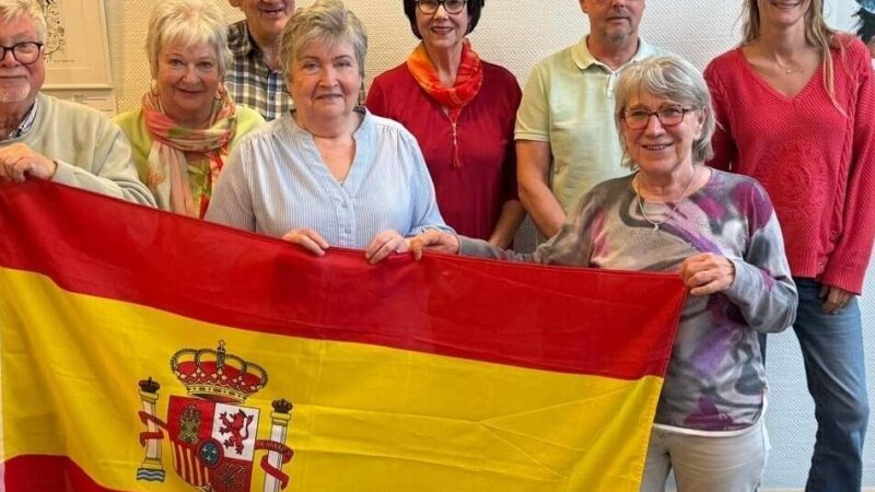 Bei Wein und Oliven: Plaudern über den Jakobsweg – Deutsch-Hispanische Gesellschaft lädt zu Stammtisch