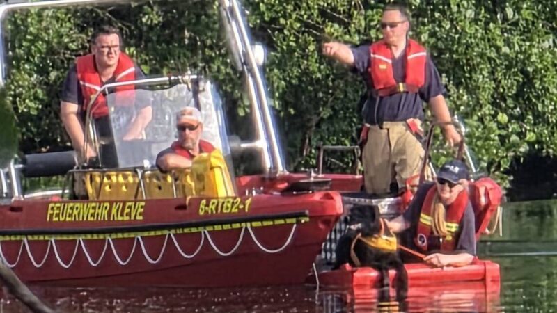 Tödlicher Badeunfall in Kleve: Warum selbst gute Schwimmer im Baggersee oft chancenlos sind