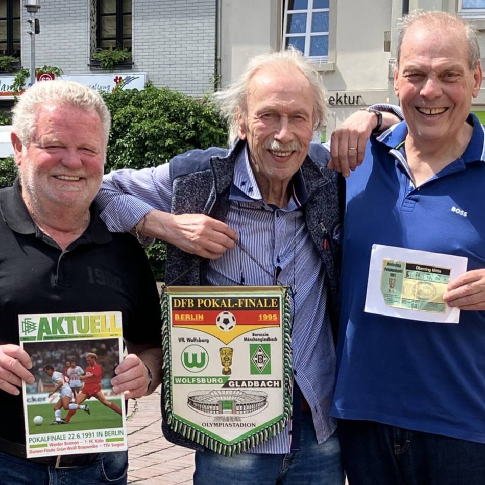 Seit 35 Jahren beim DFB-Pokalfinale: Drei Nettetaler auf Tuchfühlung mit der Fußball-Prominenz