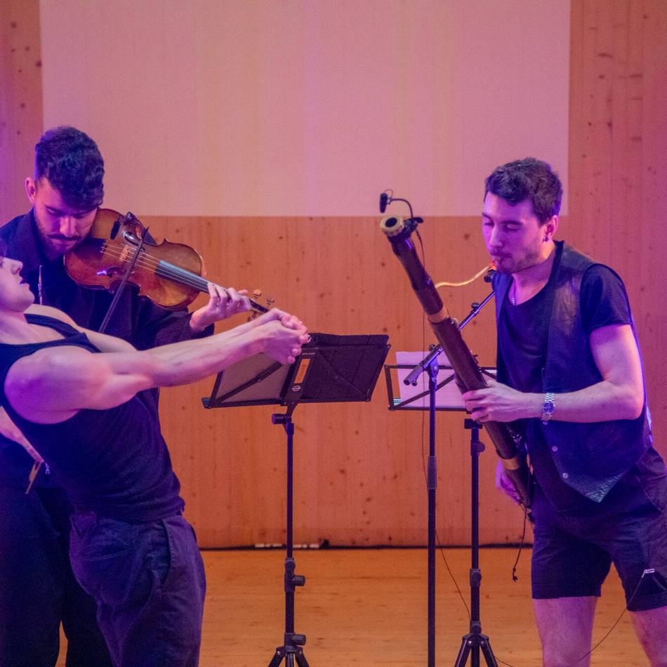 Dantes „Inferno“ im Krefeld-Pavillon: Höllenfahrt mit Fagott und Entenfuß