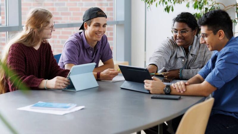 Ranking von Lernplattform „Lernfuchs“: Wie Studierende die Hochschule Niederrhein bewerten