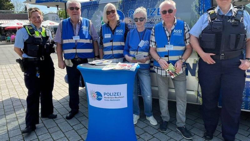Prävention in Mettmann: „Augen auf, Tasche zu!“ – was gegen Taschendiebstahl hilft