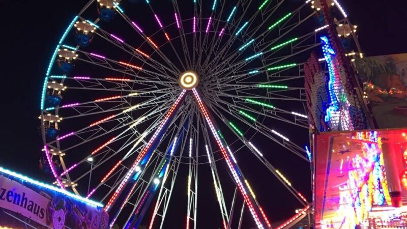 Sommerbrauchtum in Düsseldorf: Bilk feiert die größte Kirmes seit Jahrzehnten
