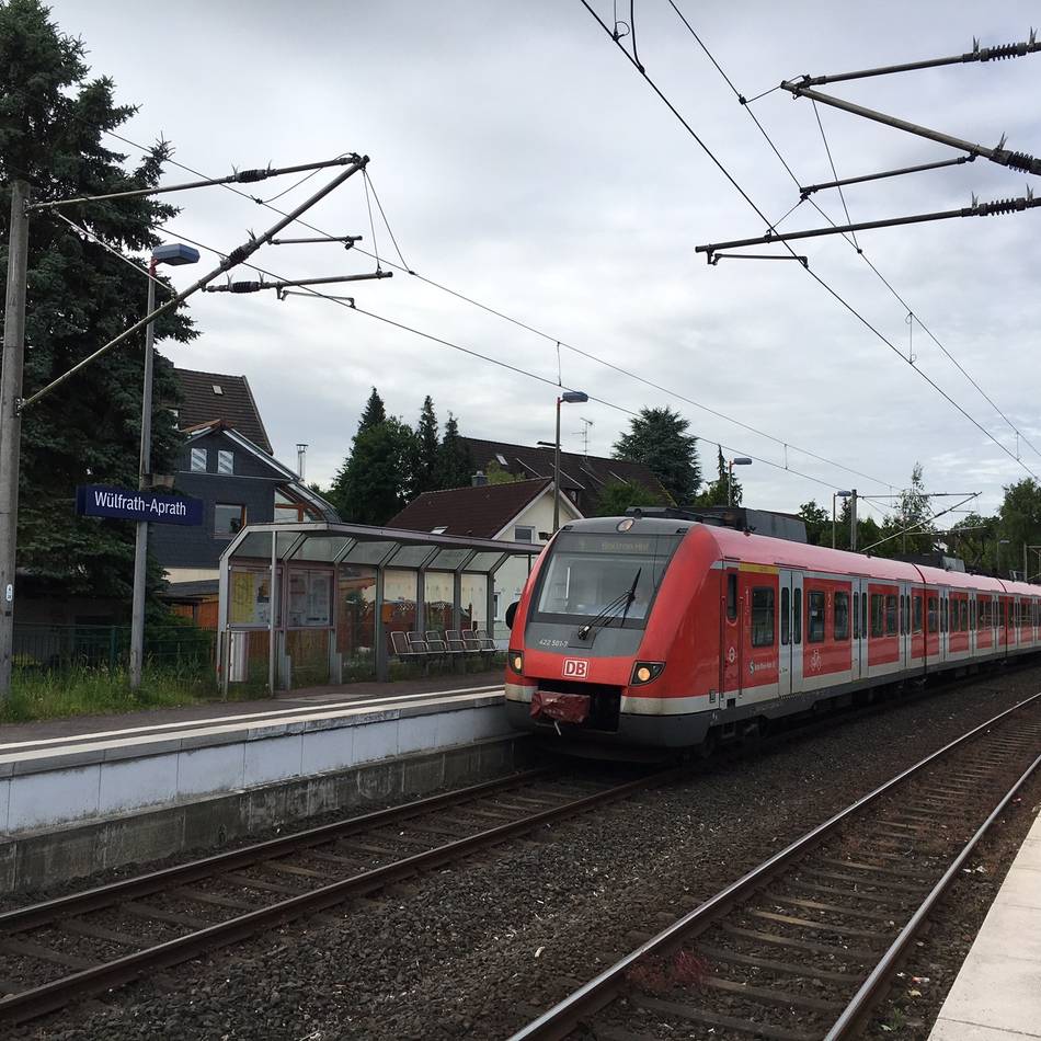 S9 von Essen nach Wuppertal: S-Bahn-Reisende stranden mitten in der Nacht