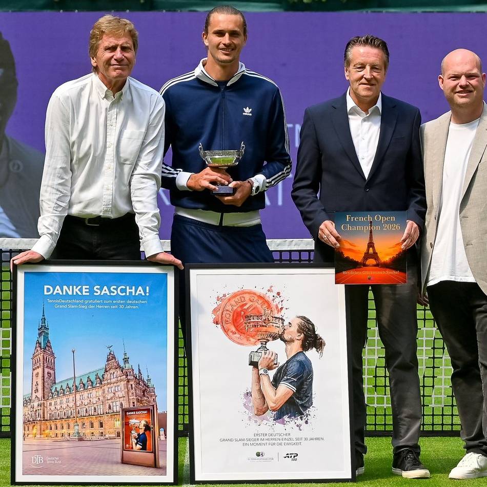 Zverev in Halle geehrt: „Ich muss am Dienstag noch ein Tennismatch spielen, das wisst ihr, oder?“