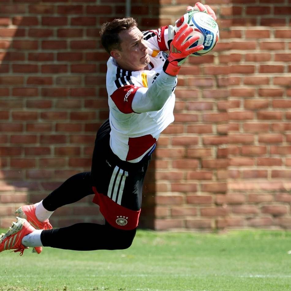 Nach 709 Tagen: Die „Aura“ eines Königs – das Comeback des Manuel Neuer