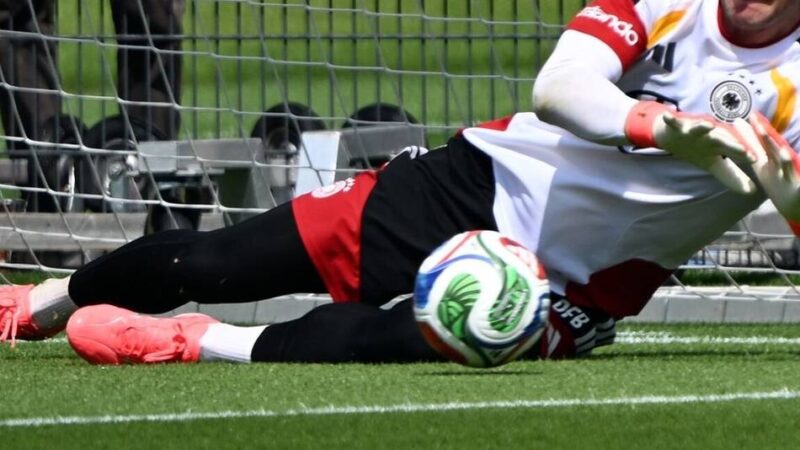 Immer noch verletzt: Wann kehrt Manuel Neuer ins DFB-Tor zurück?