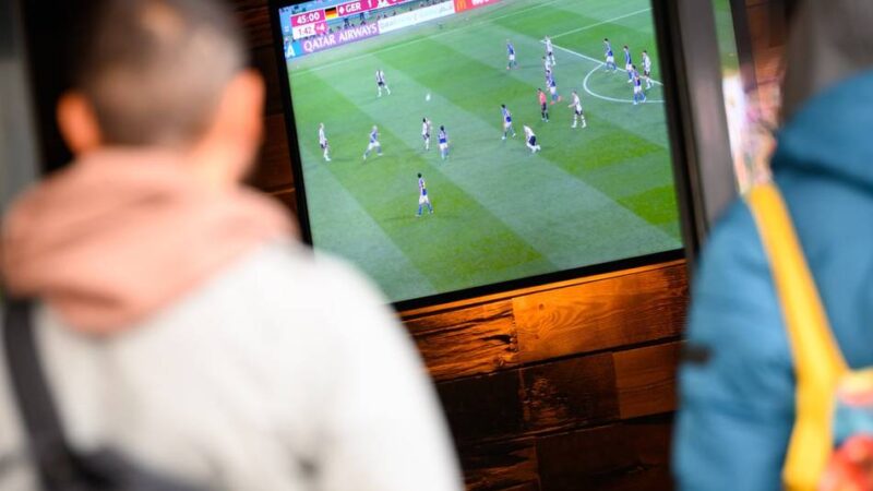 Gastronomie im Kreis Mettmann: NGG fordert faire Dienstpläne zur Fußball-WM