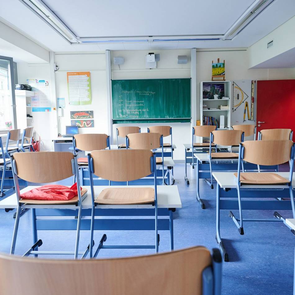 Schulen in Moers: 29 Grad im Klassenraum – SPD fordert Hitzeschutz