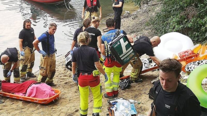 Neun Personen im Rhein: Feuerwehr rückte am Hitze-Wochenende zu 2000 Einsätzen aus