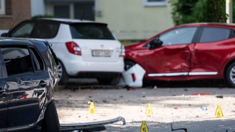 Schulweg-Unfall in Dinslaken: Todesfahrerin aus Krankenhaus entlassen – warum sie trotzdem nicht vernommen wird
