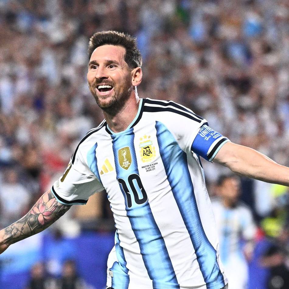 „Gibt keine Worte mehr“: Messi mit Gala im Video – Argentinier bricht gegen Algerien Klose-Rekord