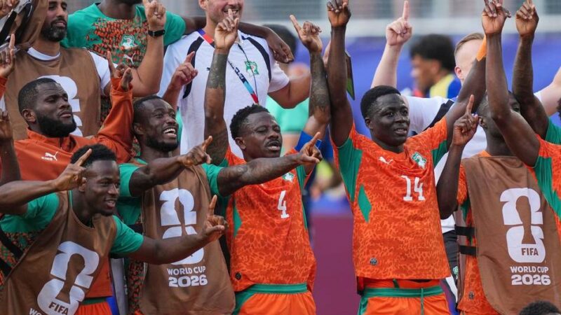 2:0-Sieg : Elfenbeinküste steht erstmals in K.o.-Runde – Curaçao raus