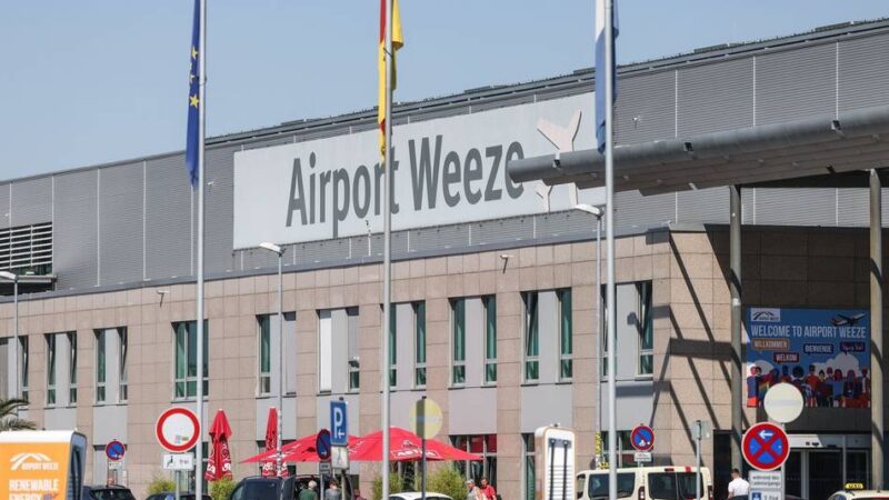 Mit Bussen weiter in die Niederlande: Technische Störung in Eindhoven – Flüge nach Weeze umgeleitet
