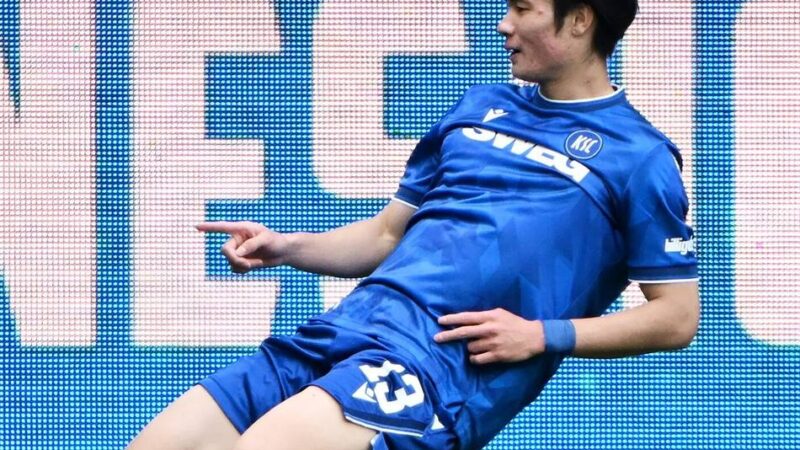 Zwei Stürmer verlassen Gladbach: Fukuda wechselt fest zum KSC, Urbich wird an Braunschweig verliehen