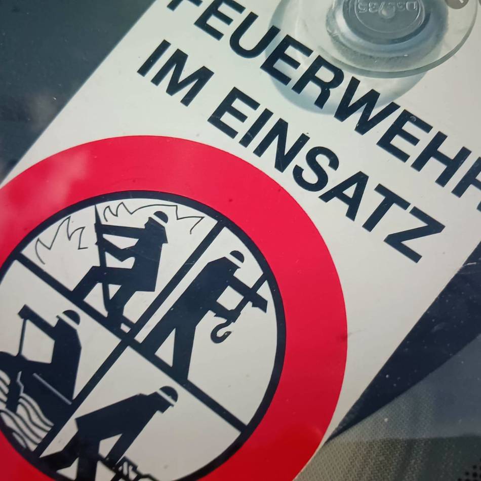 In Haldern: Kühlmittel tritt in Norma-Markt aus – Feuerwehr rückt an
