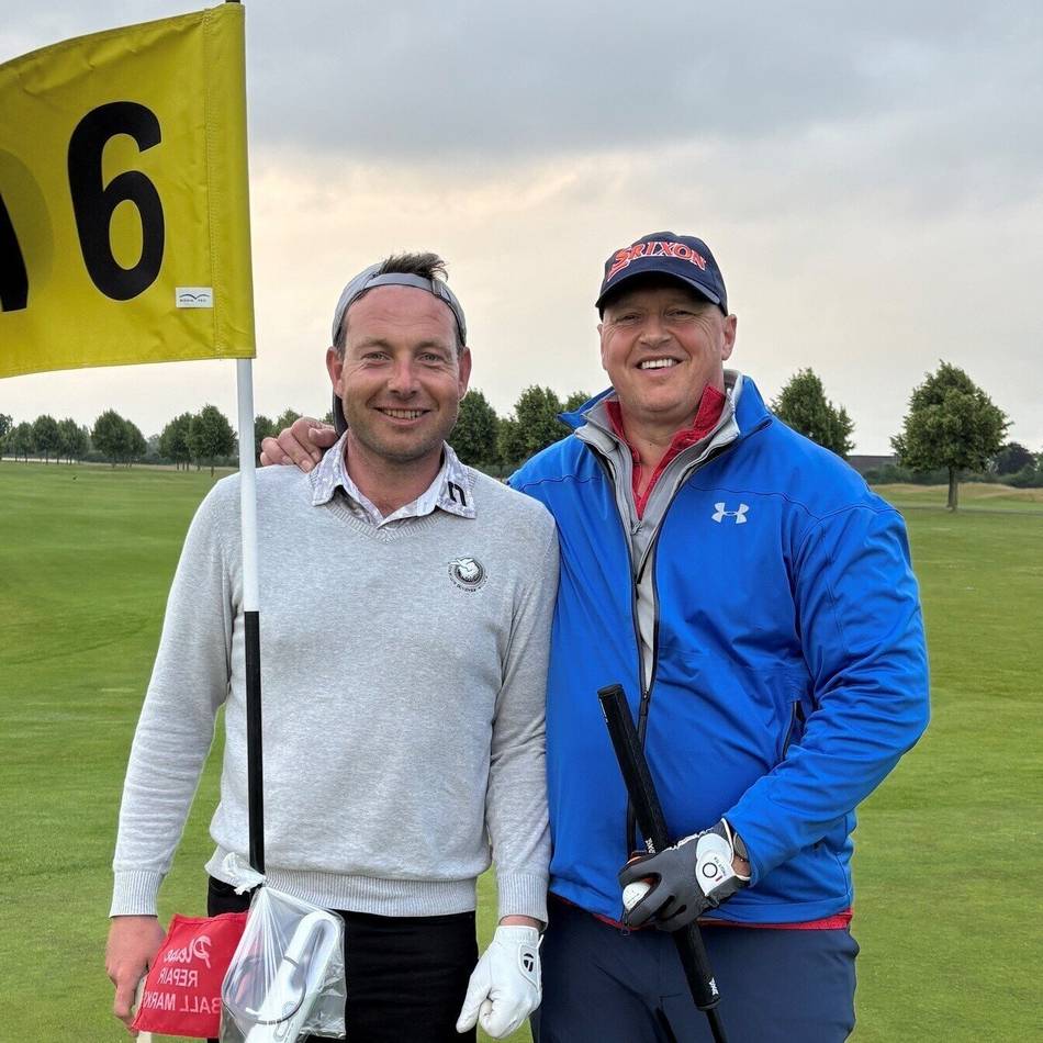Guinness World Records: Golfer in Anrath auf Weltrekord-Kurs