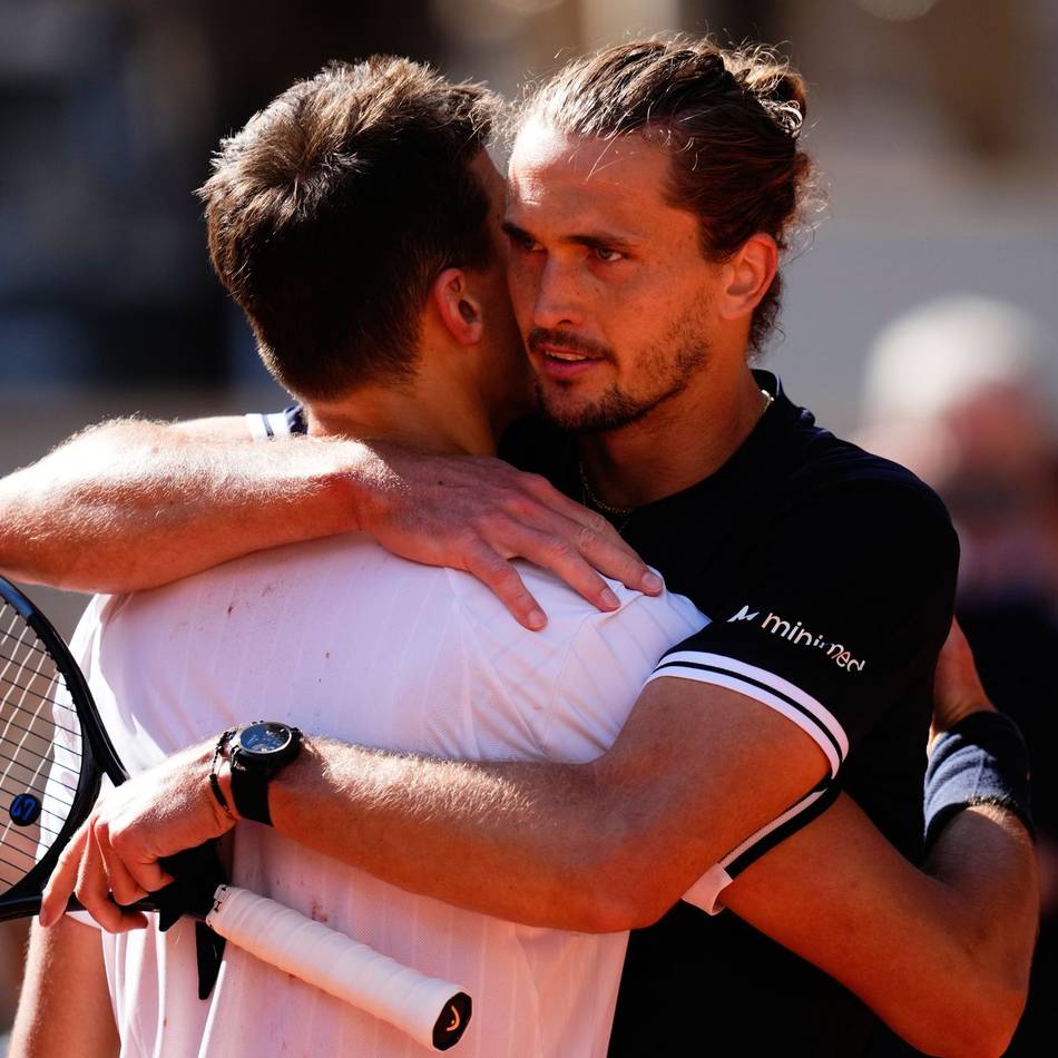 Sieg gegen Mensik: Zverev steht im Endspiel der French Open – Finalgegner kampflos weiter