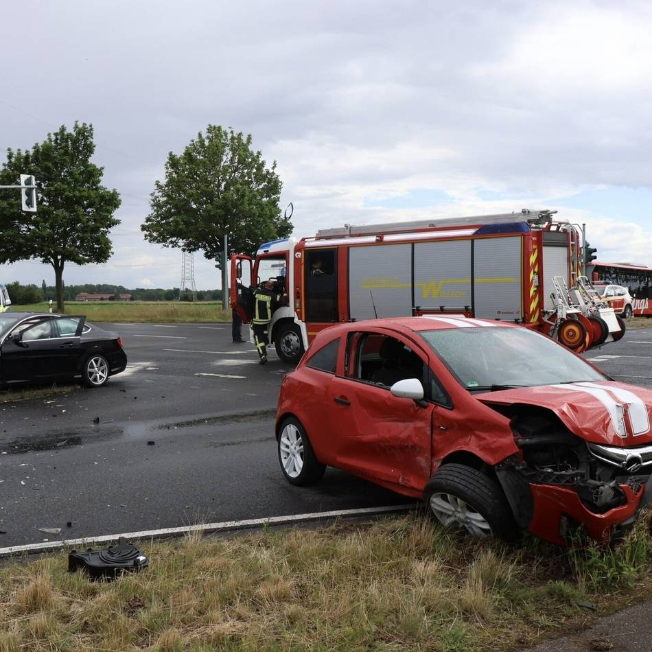 Kreuzung in Anrath: Zwei Unfälle an derselben Stelle