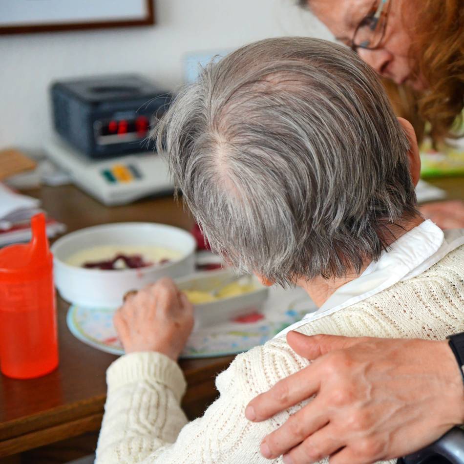 Ausschuss Soziales, Familie und Senioren: Pflegende Angehörige brauchen mehr Hilfe