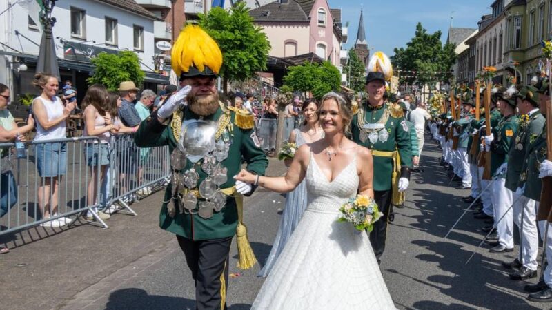 Schützenfest in Schiefbahn: Hitze, Stimmung und ein königliches „Wahnsinn!“
