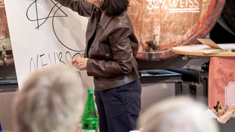 „Kunst auf Rezept“ in Hilden: Zeichnen als Therapie