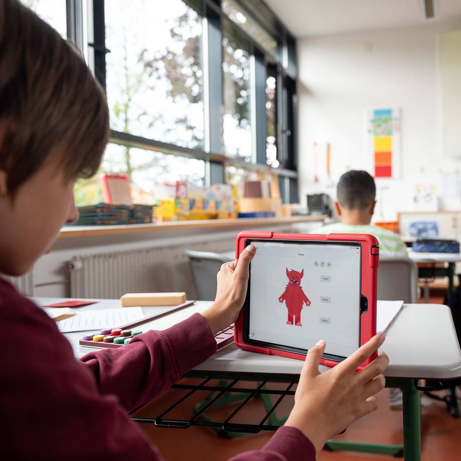 Pilotprojekt für IT-Sicherheit gestartet: „Können stolz sein“ – so steht es um den WLAN-Ausbau an Dormagens Schulen