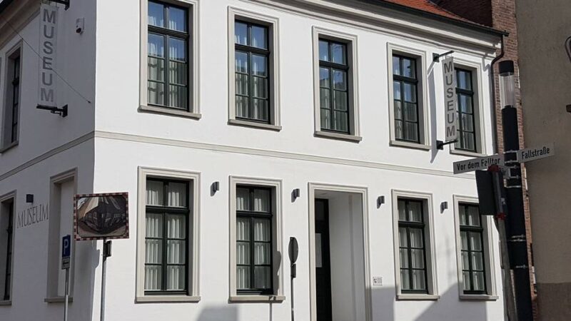 Neue Ausstellung ab 7. Juni: „Schwarz auf Weiß“ fürs Museum Koenraad Bosman