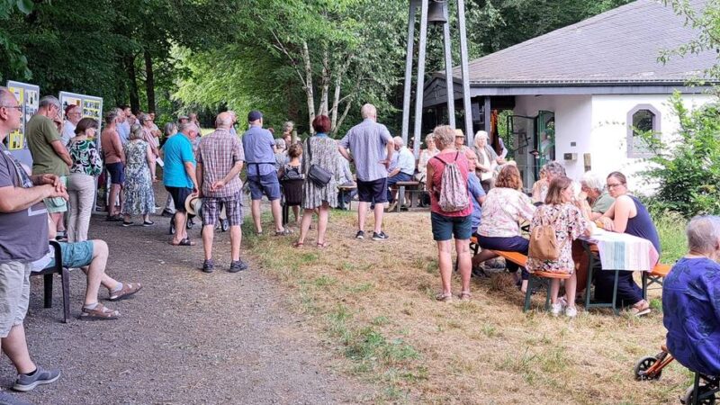 40 Jahre Friedenskapelle Voßhagen in Hückeswagen: Ein Ort, der Menschen verbindet und Hoffnung schenkt