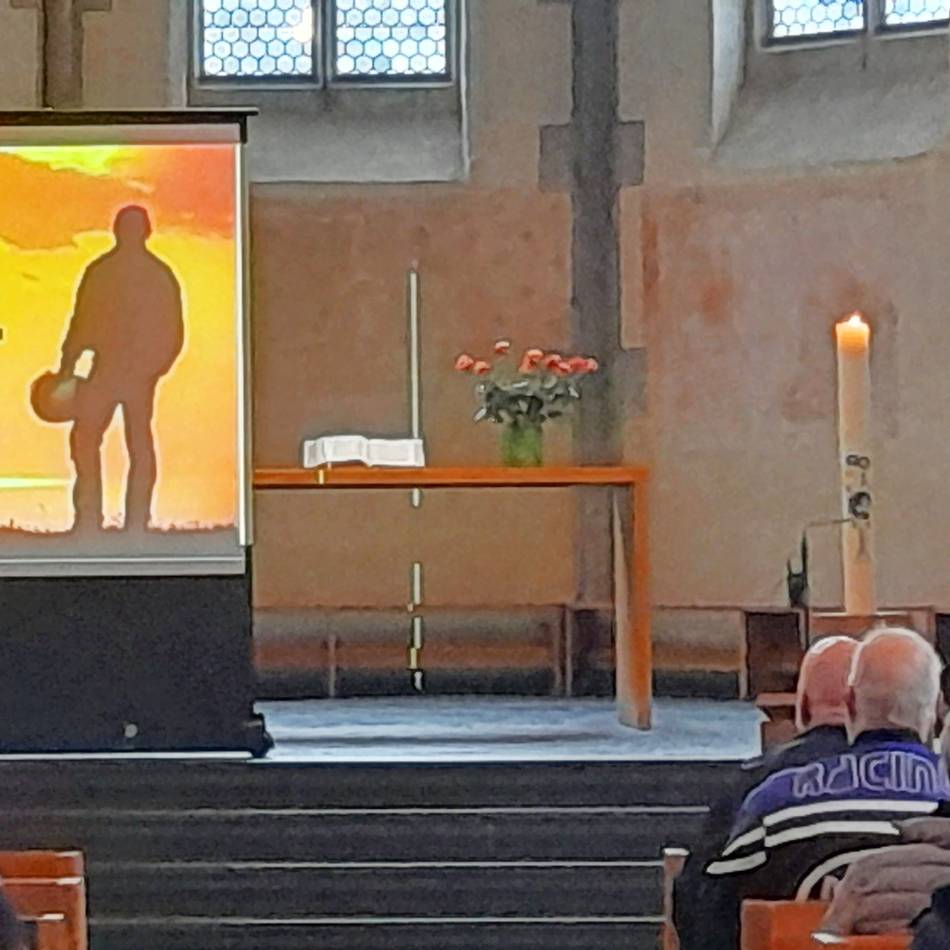Der 1. Biker-Gottesdienst fand nun in der Stadtkirche statt: Gottes Segen für die Motorradfahrer