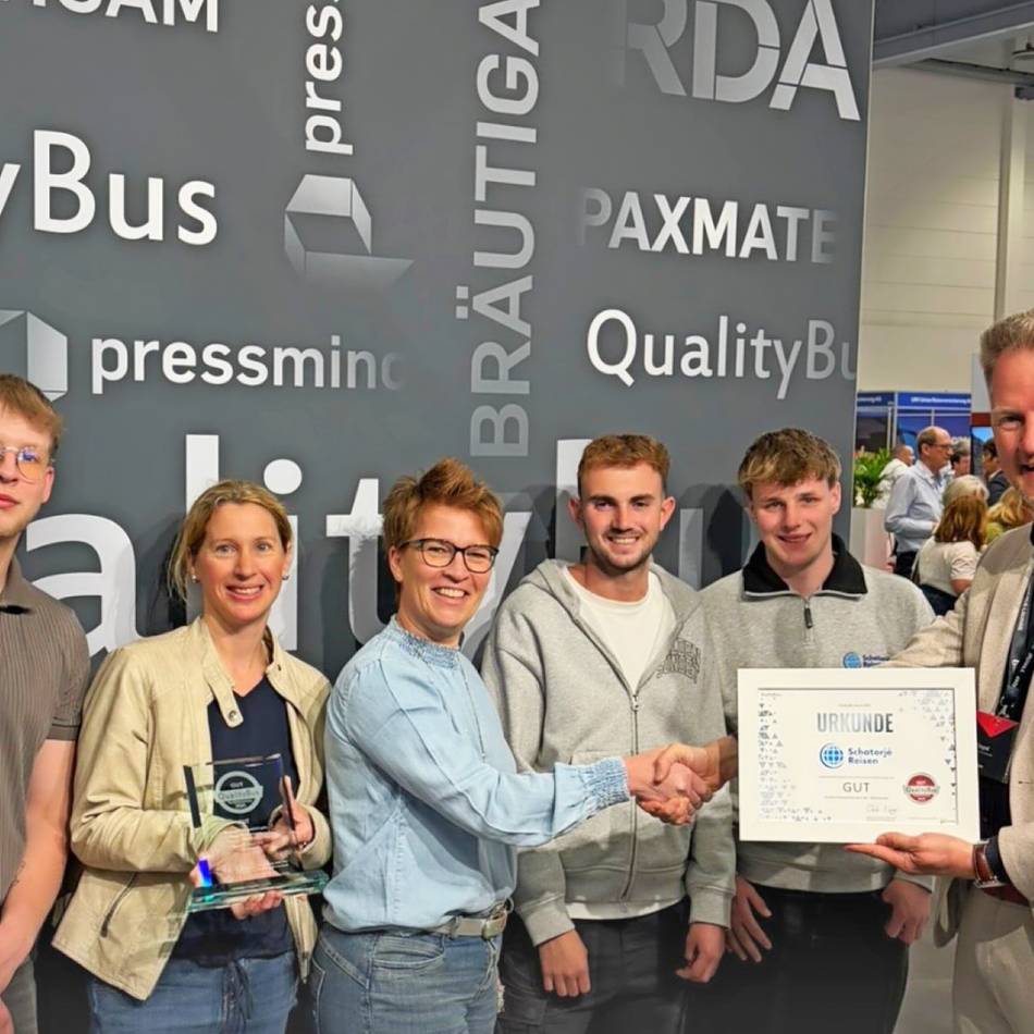 Auszeichnung für Kevelaerer Unternehmen: Der Bus-Award geht an Schatorjé Reisen