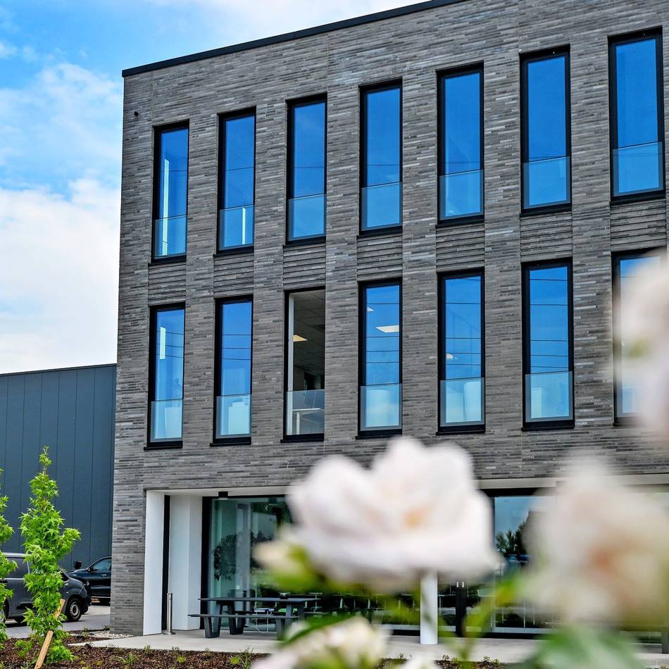 Nicolaisen Casing & Packaging GmbH Geldern: Im Drei-Schicht-Betrieb wird im Neubau Am Pannofen gearbeitet