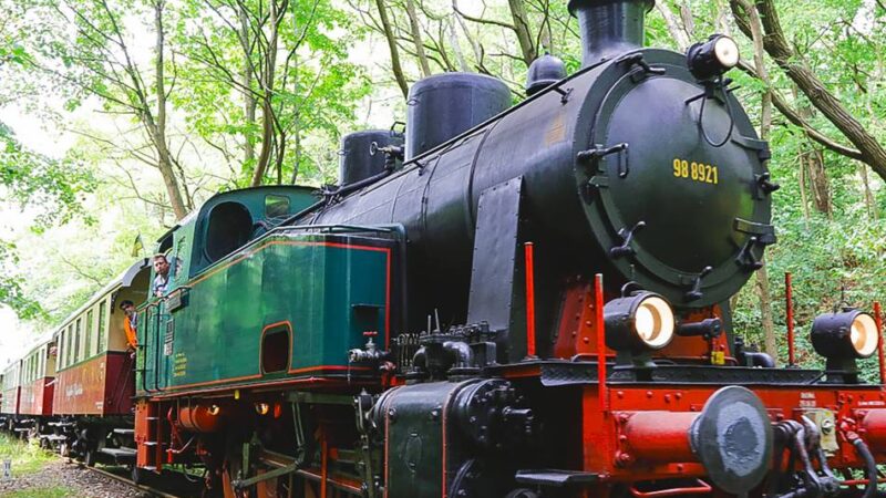 Historische Eisenbahn in Krefeld: Schluffsaison ist fast ausverkauft, Tickets nur noch online