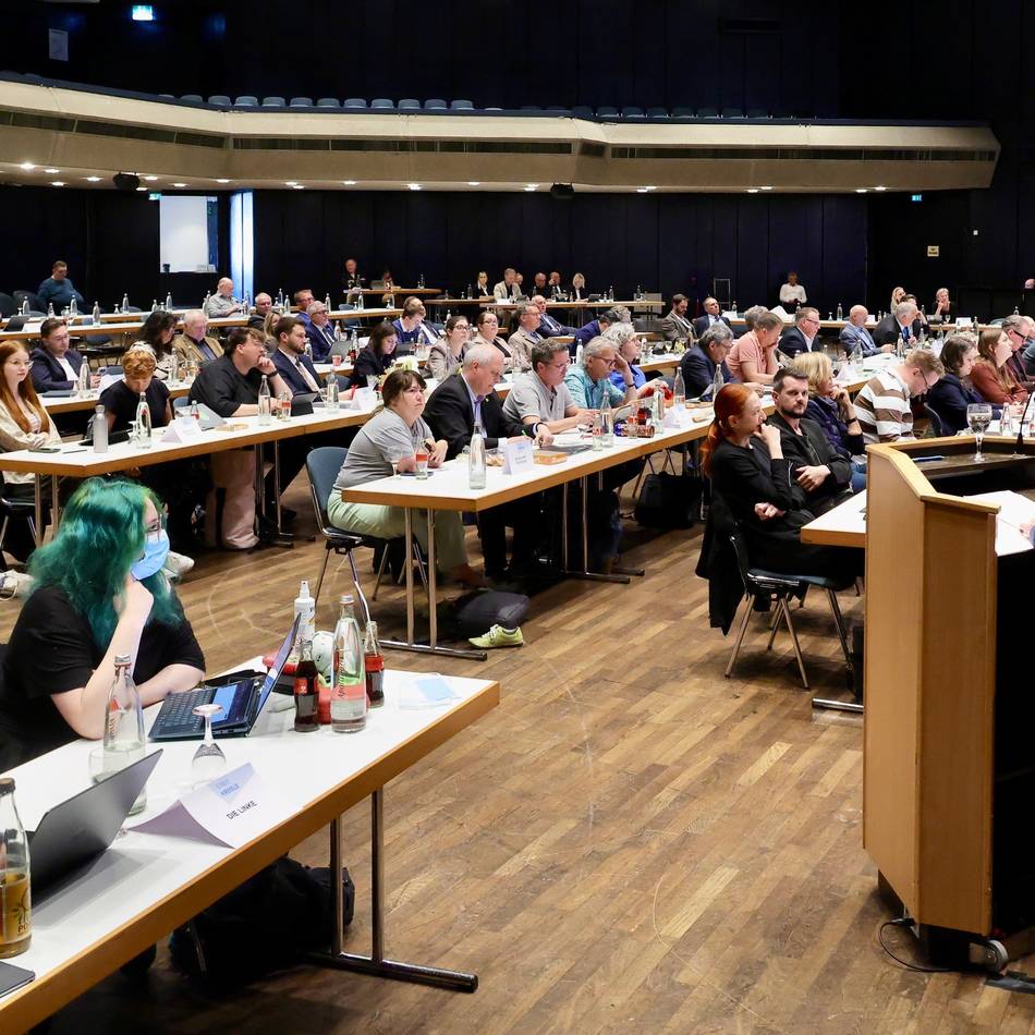 Haushaltsberatungen in Krefeld: Groko schweigt – Opposition macht Druck