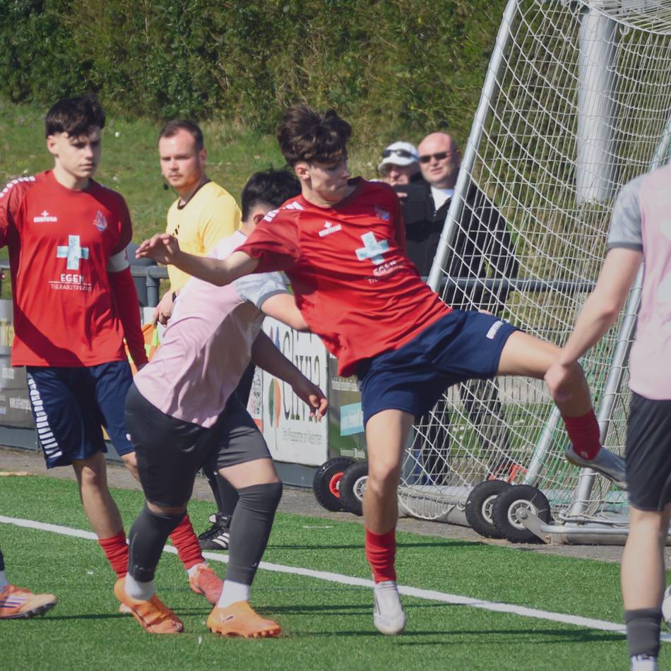 Jugendfußball im Kreis Kleve: Die B-Junioren des 1. FC Kleve verabschieden sich aus der Niederrheinliga