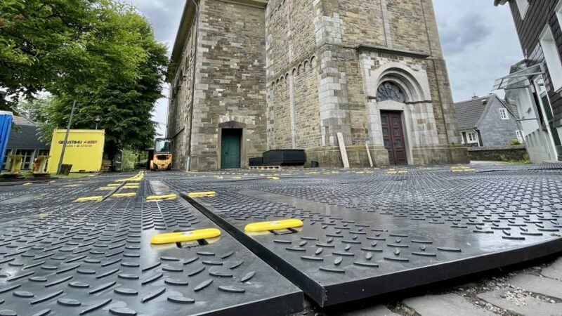 Baudenkmal in Wermelskirchen: Der Kirchturm bekommt ein Gerüst