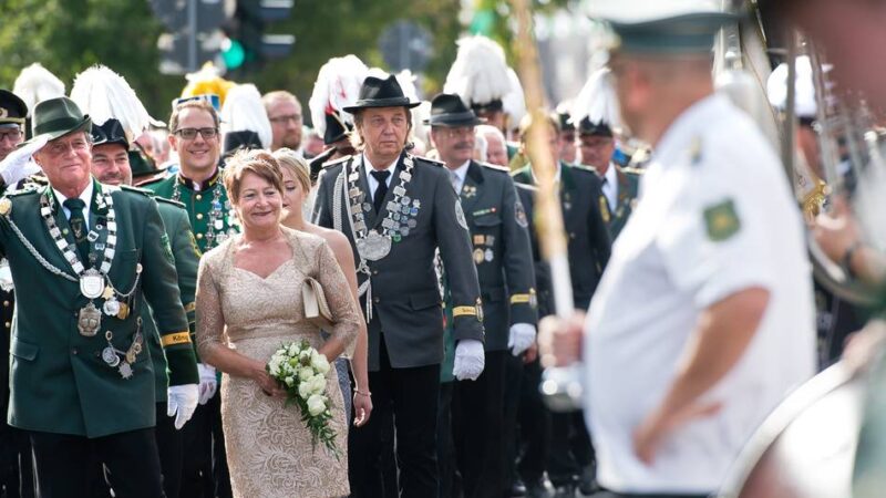 Jugendtag in Delhoven: Trecker, Hüpfburg und Tambourkorps beim BSV