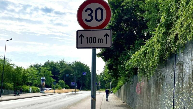 Statistik für den Düsseldorfer Süden: Kreuzung an der Koblenzer Straße bleibt Unfallhäufungsstelle