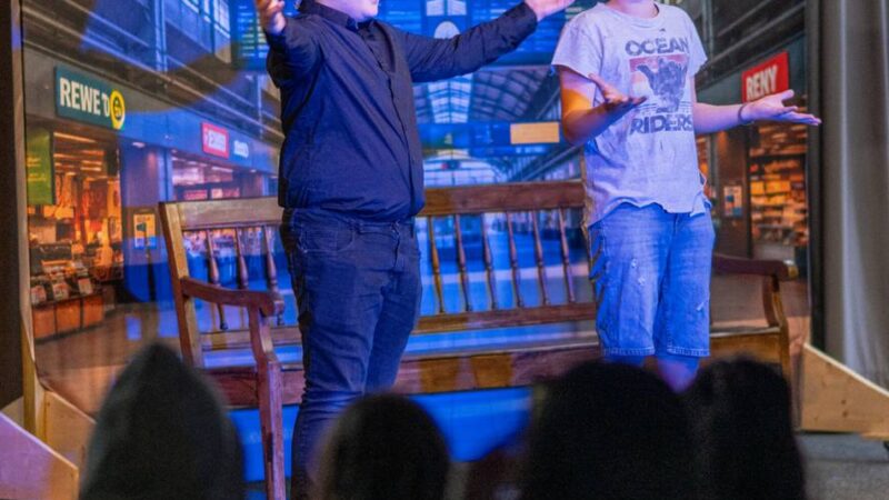 Musical in Meerbusch: Eine Geduldsprobe begeistert das Publikum