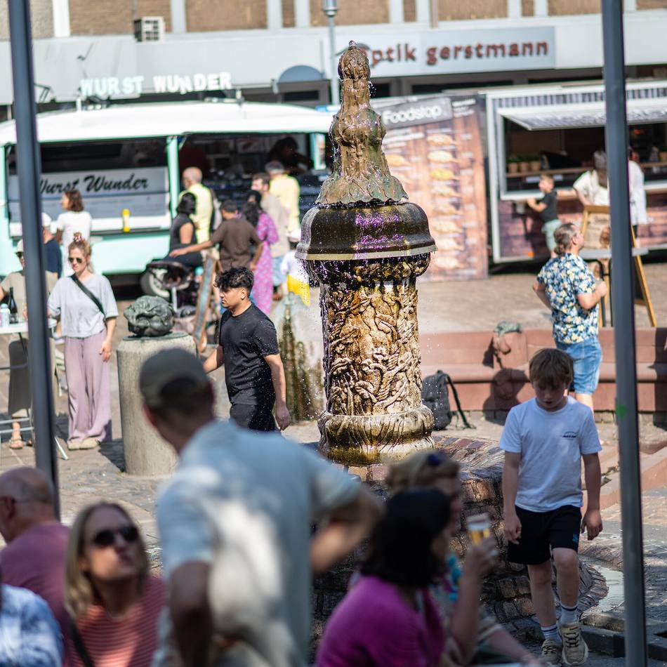 Brunnenfest in Büttgen: „Es ist schön zu sehen, wie gut das Fest angenommen wird“