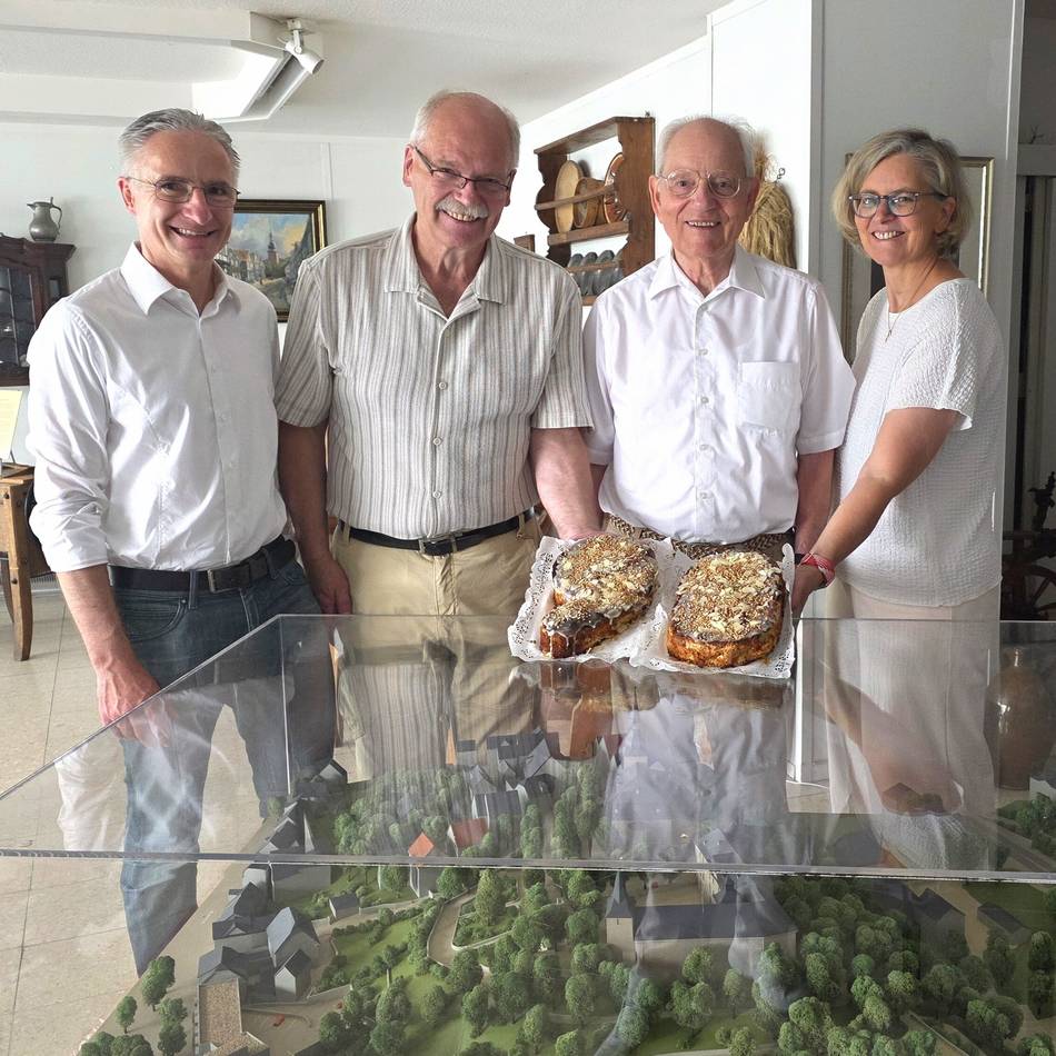 Hückeswagener FDP-Ehrenvorsitzender Gerhard Welp: Würdigungen für engagierten Politiker und Vater