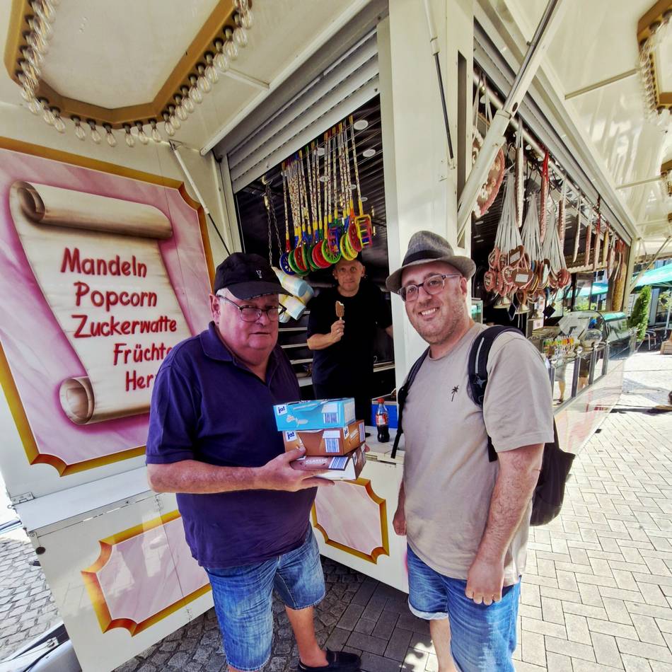 Johanniskirmes in Mettmann: Eis für die Schausteller und ein Hitze-Appell an die Gäste