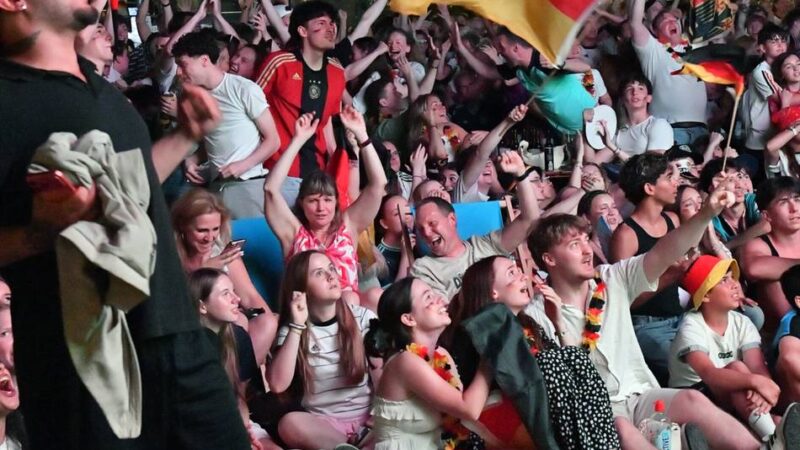 Ratinger WM-Party: Public Viewing: Beim Siegtreffer bebte der Marktplatz